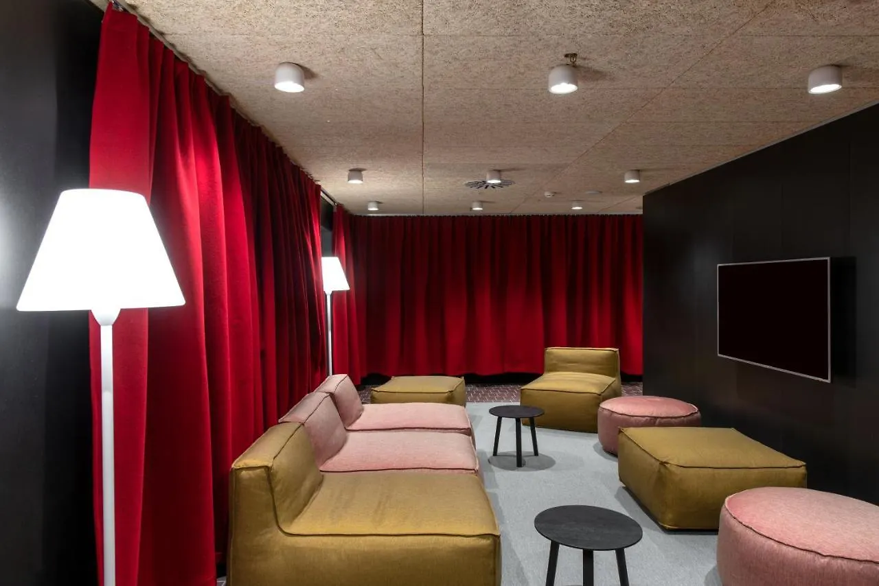 Aparto Milan Giovenale Hotel